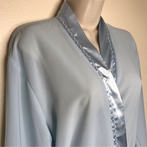 Halston Satin Trim Chiffon Bath Robe Light Blue Attached Tie Women Size Medium - Picture 2 of 16